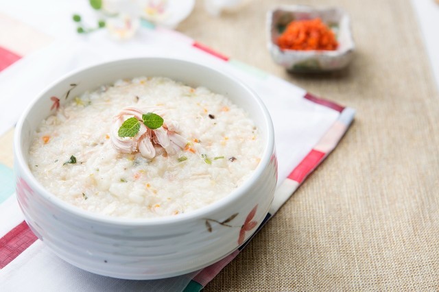 秋季適合幼兒吃的食物有什么?看了就知道!-易網<a href=http://www.jsjjzhkt.cn/ target=_blank class=infotextkey>健康養生</a>網 秋季適合幼兒吃的食物有什么?看了就知道!