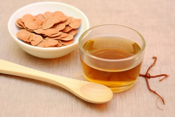 秋冬季如何養(yǎng)生-易網(wǎng)<a href=http://www.jsjjzhkt.cn/ target=_blank class=infotextkey>健康養(yǎng)生</a>網(wǎng) 秋冬季如何養(yǎng)生