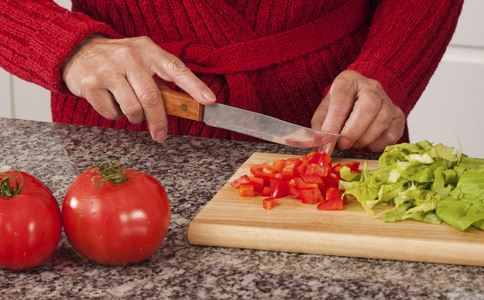 熬夜族護眼食譜大全 如何保護眼睛 熬夜 維生素 熬夜吃什么