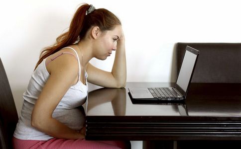 日常注意眼部保養(yǎng) 可預防玻璃體混濁 眼部如何保養(yǎng) 眼部保健有哪些 怎樣預防玻璃體混濁