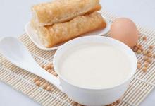 哪些食物有助電腦族保護眼睛和皮膚?