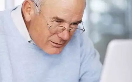 近視眼就不會老花了嗎?推薦七種緩解老花癥狀的方法 近視眼就不會老花了嗎?推薦七種緩解老花癥狀的方法