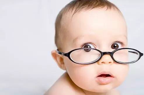 想寶寶視力好，一定要把握孕早期！