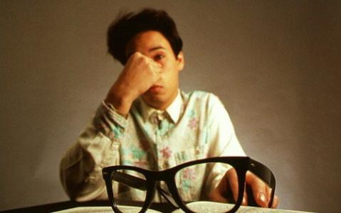 近視并發(fā)癥有哪些? 近視并發(fā)癥有哪些?