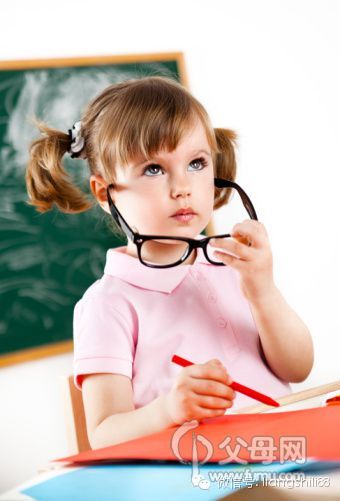 近視年齡越來(lái)越小的六大因素 近視年齡越來(lái)越小的六大因素