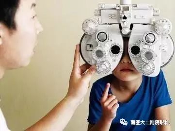 不正確配鏡危害孩子視健康 不正確配鏡危害孩子視健康