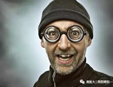 近視眼跑步戴不戴眼鏡? 近視眼跑步戴不戴眼鏡?