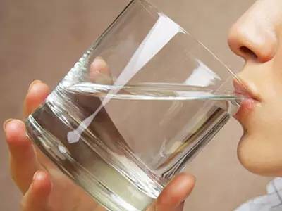 眼睛出現紅血絲怎么辦? 眼睛出現紅血絲怎么辦?