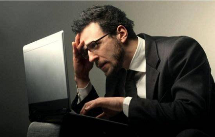 眼皮總跳多為疲勞所致 眼皮總跳多為疲勞所致