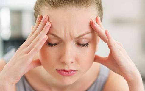 眼睛紅腫發(fā)癢是怎么回事？