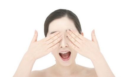 你注意過自己的眼部分泌物嗎? 你注意過自己的眼部分泌物嗎?