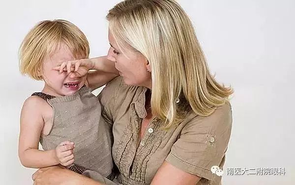 過敏性結膜炎是怎么回事?為什么久治不愈呢? 過敏性結膜炎是怎么回事?為什么久治不愈呢?