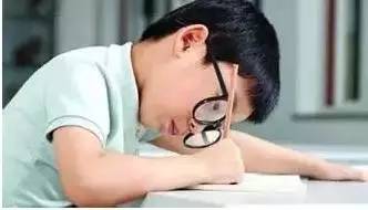 孩子近視度數猛漲？近視防控小心誤區！