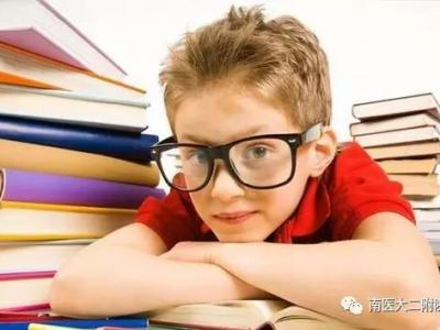 小孩子近視三種恢復(fù)法，預(yù)防近視是重點(diǎn)