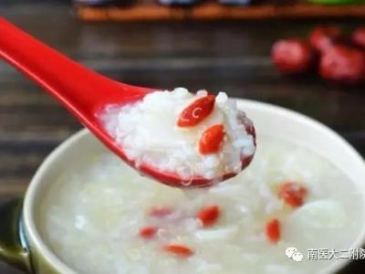 枸杞對眼睛有哪些功效?