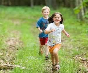 近視度數(shù)越深，運(yùn)動(dòng)禁忌越多