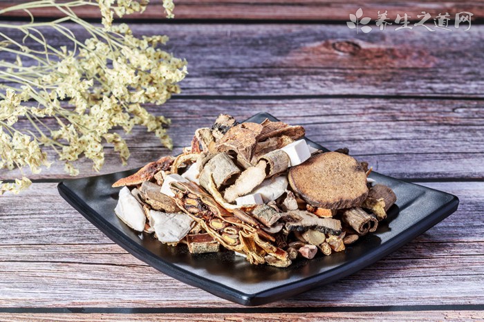 兔兒傘的藥用價值_兔兒傘的副作用