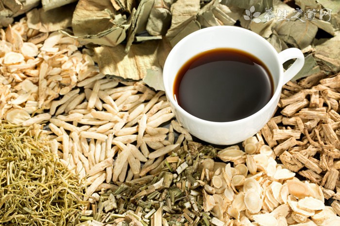 中藥山楂功效-易網(wǎng)<a href=http://www.jsjjzhkt.cn/ target=_blank class=infotextkey>健康養(yǎng)生</a>網(wǎng) 中藥山楂功效