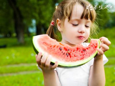 小兒水果吃多了會(huì)傷脾胃嗎