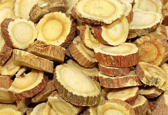 甘草的功效與作用-易網健康<a href=http://www.jsjjzhkt.cn/jkys/ target=_blank class=infotextkey>養生</a>網 甘草的功效與作用