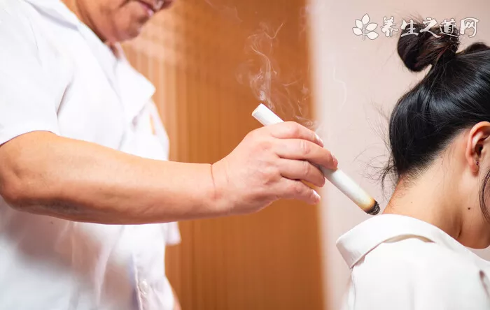 艾灸哪個部位祛濕效果最好-易網健康養生網 艾灸哪個部位祛濕效果最好