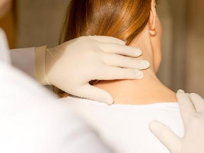 肝硬化患者如何對(duì)肝臟進(jìn)行保健 3個(gè)肝硬化患者的按摩保健法