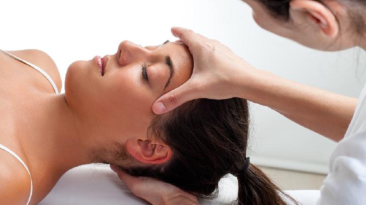 我們該如何避免兒童貧血的發生? 中醫防治小兒貧血的捏脊療法-易網健康<a href=http://www.jsjjzhkt.cn/jkys/ target=_blank class=infotextkey>養生</a>網 我們該如何避免兒童貧血的發生? 中醫防治小兒貧血的捏脊療法