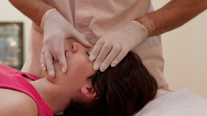 生活中該如何保護胃部健康? 中醫教你穴位按摩守護胃部健康