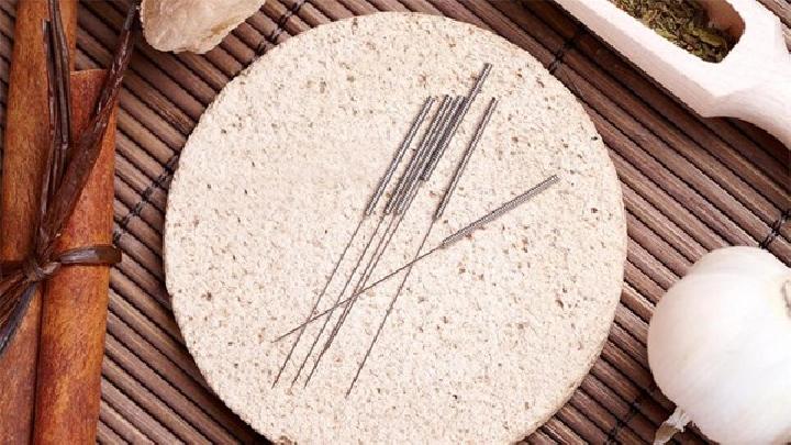 注意臟手揉眼容易患麥粒腫! 中醫針灸怎么治療麥粒腫