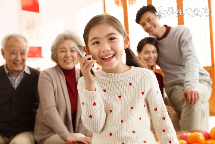 真品豬苓 偽品豬苓-易網健康<a href=http://www.jsjjzhkt.cn/jkys/ target=_blank class=infotextkey>養生</a>網 真品豬苓 偽品豬苓