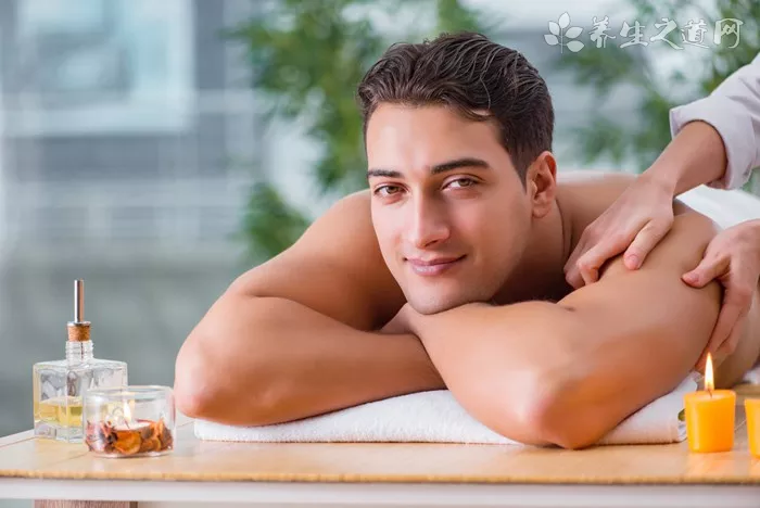 按什么穴位壯陽補腎-易網<a href=http://www.jsjjzhkt.cn/ target=_blank class=infotextkey>健康養生</a>網 按什么穴位壯陽補腎