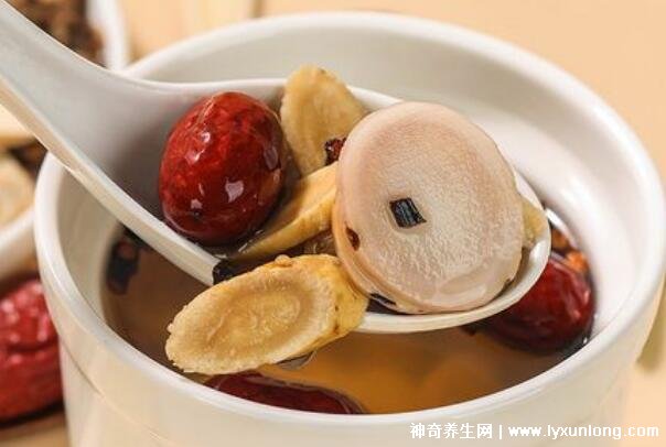 黃芪15g桂枝15g白芍15g姜6克紅棗4枚(黃芪桂枝五物湯的功效)-易網健康<a href=http://www.jsjjzhkt.cn/jkys/ target=_blank class=infotextkey>養生</a>網 黃芪15g桂枝15g白芍15g姜6克紅棗4枚(黃芪桂枝五物湯的功效)